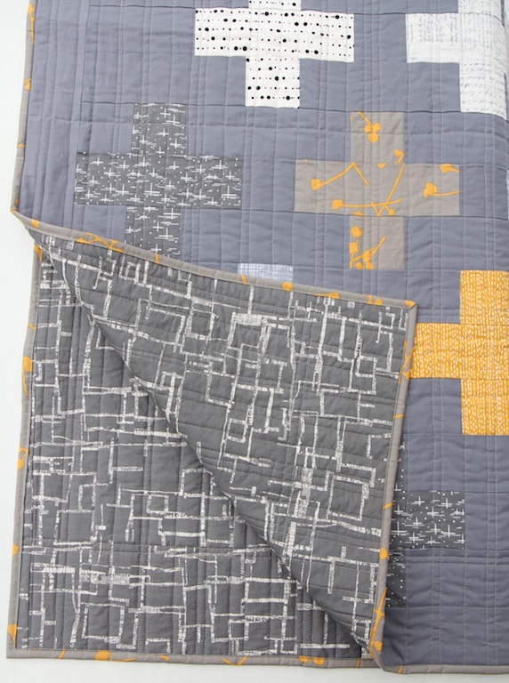 Pllus Quilt back and front